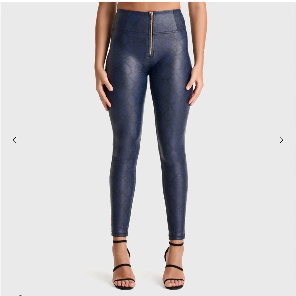 “FREDDY” Vegan Leather High-Rise Snake-Print Leggings